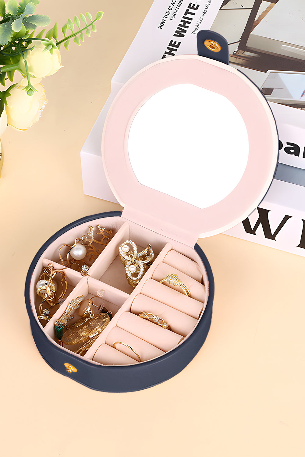 Light Pink Jewelry Organizer Case With Mirror